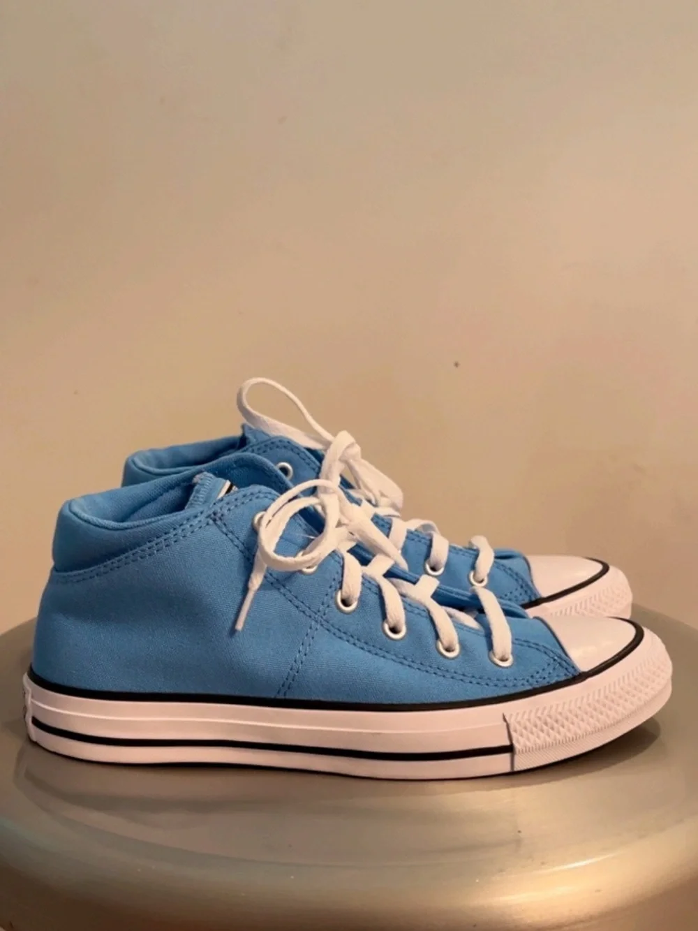 NWOT Converse Chuck Taylor All Star Blue Mid Top Sneakers Kids Size 5.5 – New